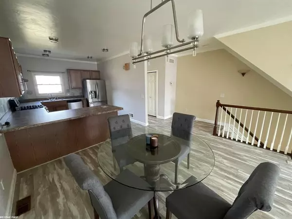 Mt. Clemens, MI 48043,5 River Bluff Drive Unit 104B