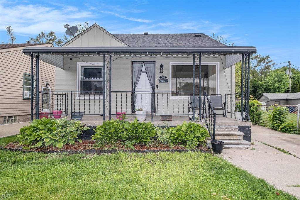 1876 Euclid Street, Lincoln Park, MI 48146