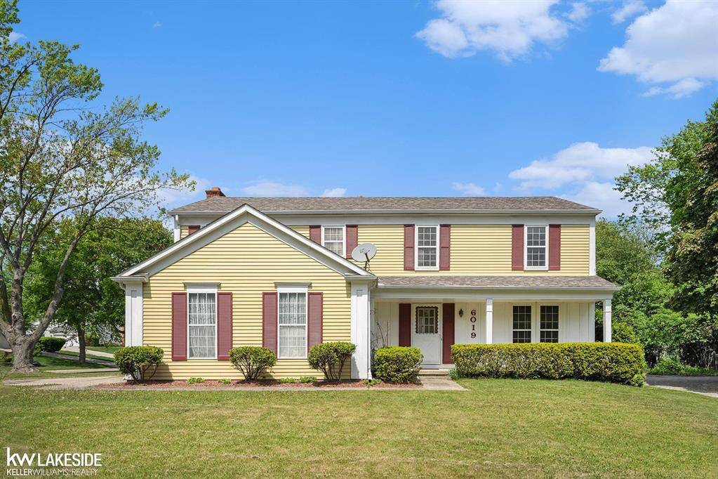 6019 Kingsfield Drive, West Bloomfield Twp, MI 48322