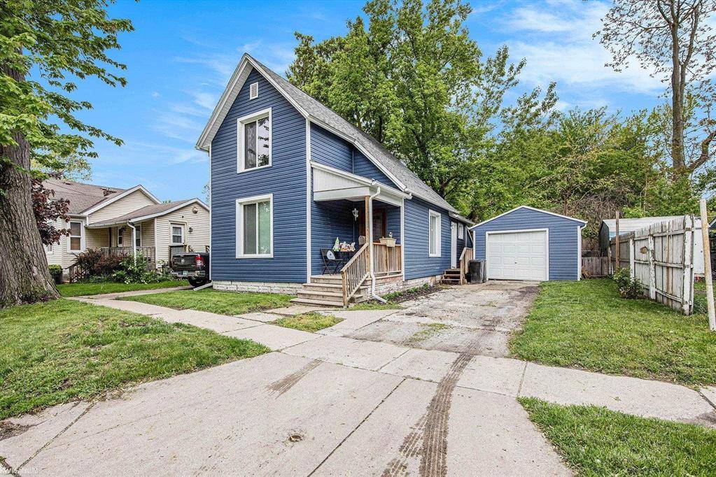 1310 9th Street, Port Huron, MI 48060