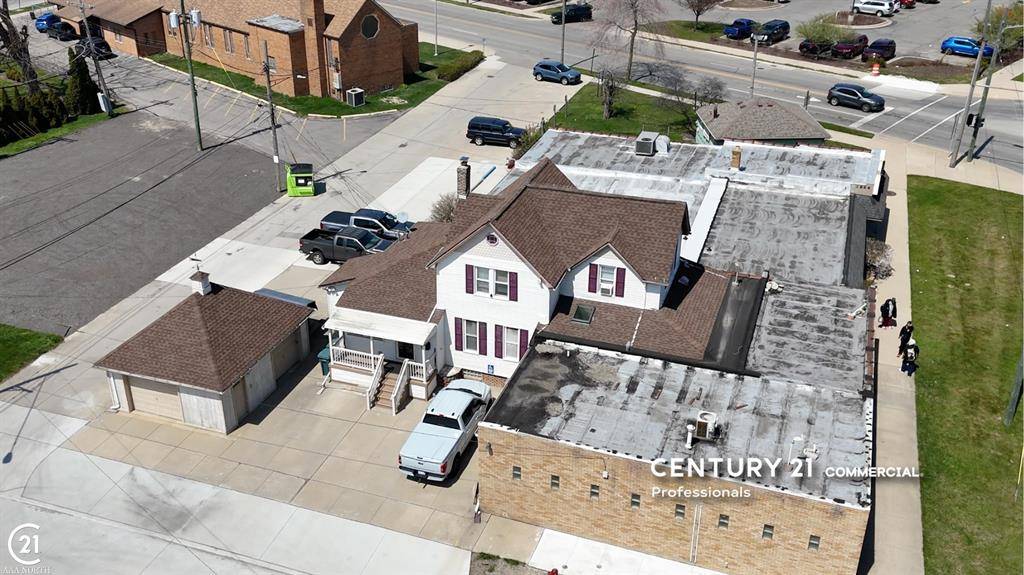 2884 Fort Street,  Lincoln Park,  MI 48146