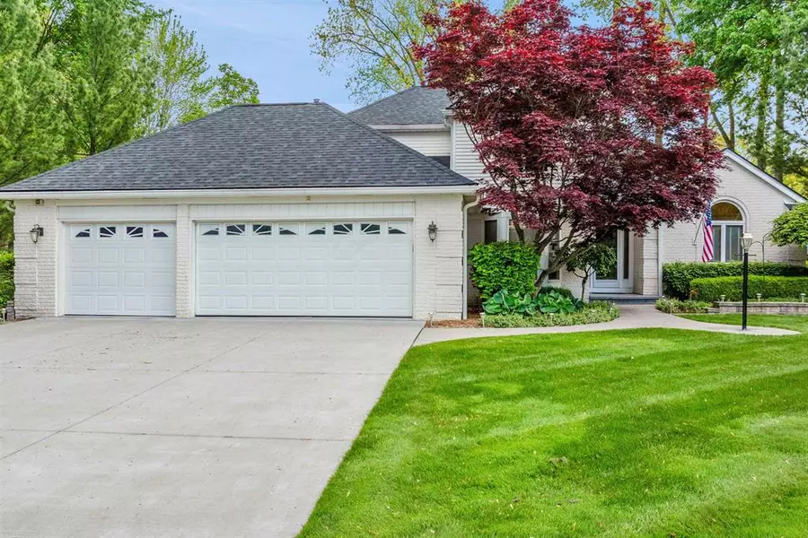 6189 Pleasant Street, East China Twp, MI 48054
