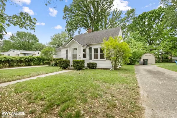 St. Clair Shores, MI 48080,21828 Pleasant Street