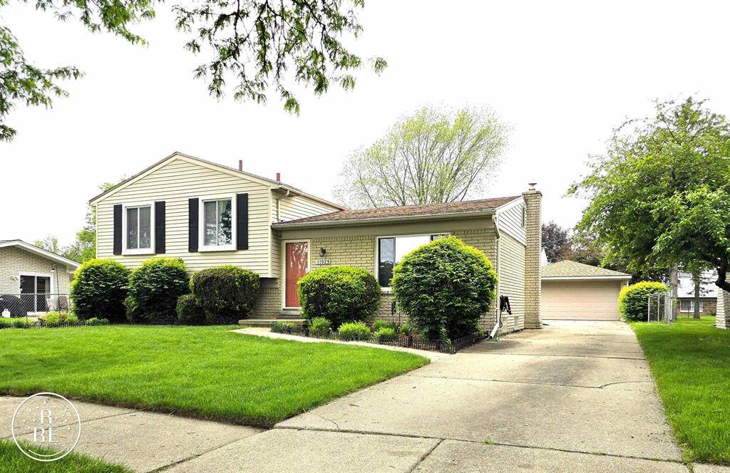 11929 Canterbury Street, Sterling Heights, MI 48312