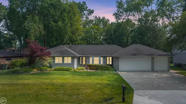 Shelby Twp, MI 48316,6038 Candler Drive