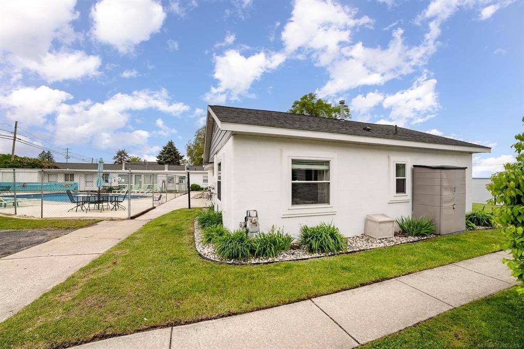 Roscommon Twp, MI 48629,5616 W Houghton Lake Drive