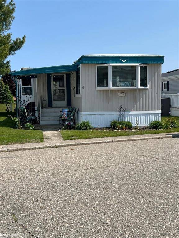 116 Shoreline Drive, Port Sanilac Vlg, MI 48469