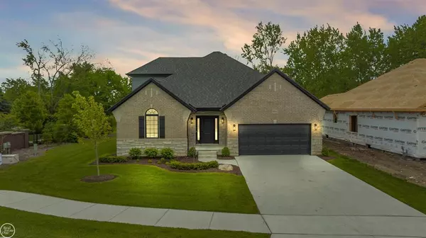Macomb Twp, MI 48042,16612 Via Villagio Drive