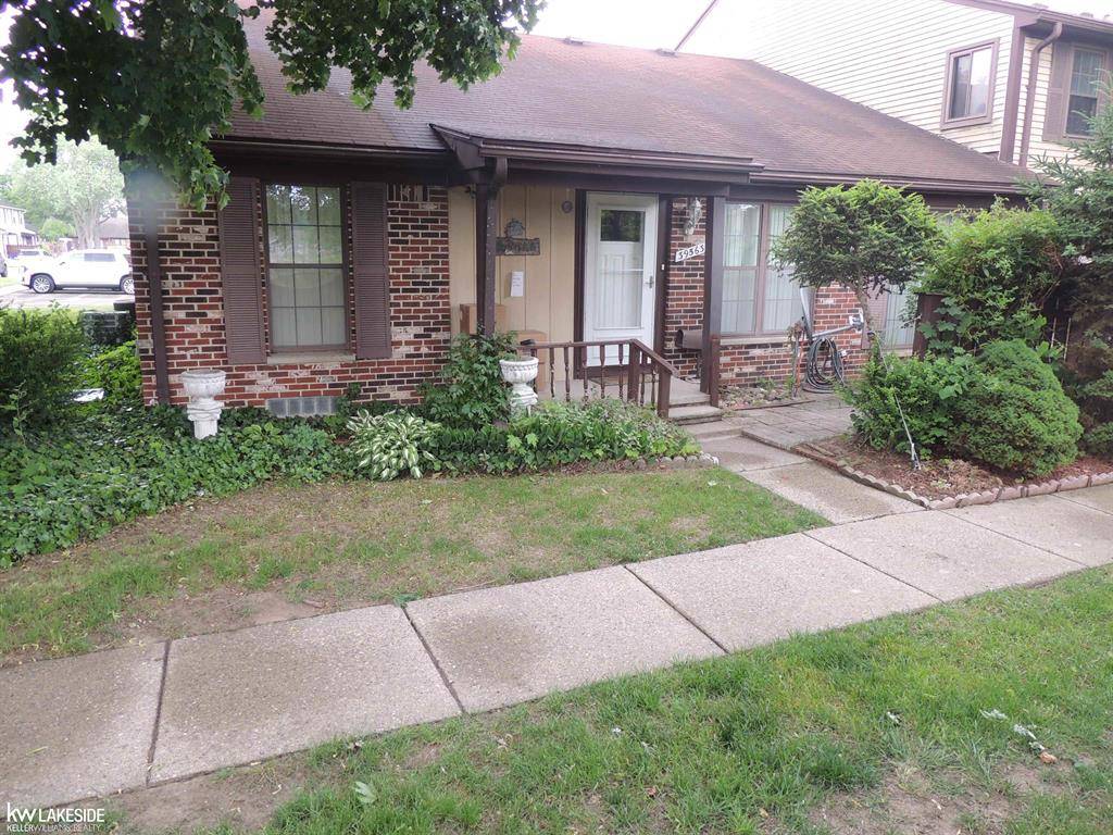 39563 Heatherheath Drive, Clinton Twp, MI 48038