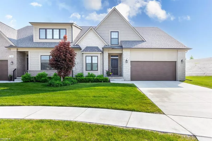 730 Brookstone Drive, Oxford Twp, MI 48371