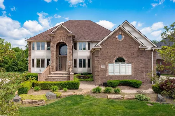 55733 Whitney Court, Shelby Twp, MI 48315