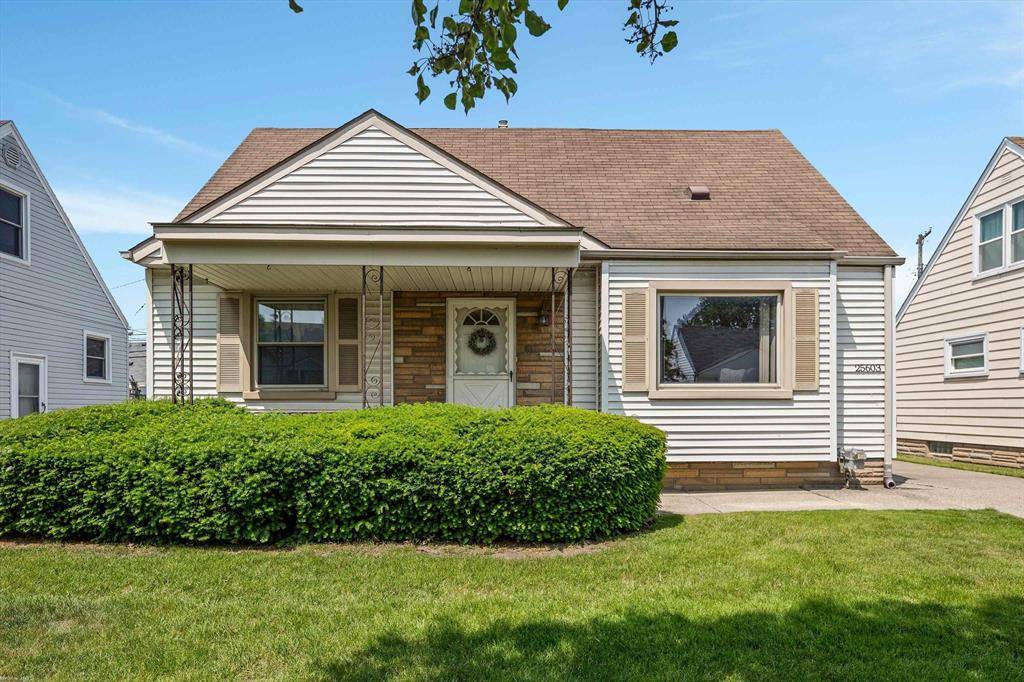 25603 Fortuna Street, Roseville, MI 48066