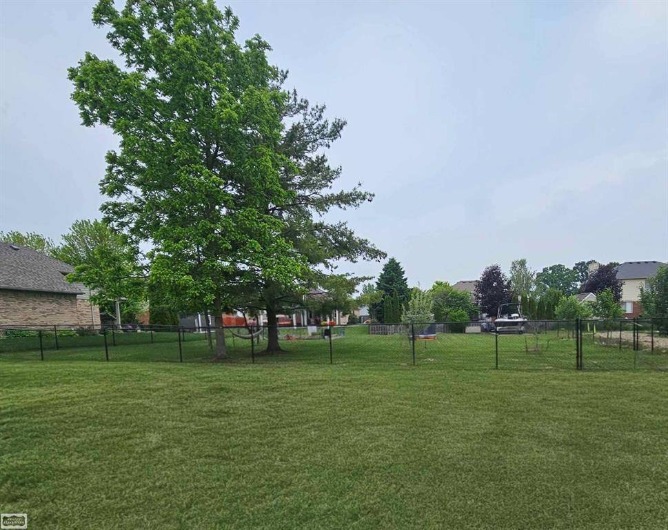 35721 Orchard Lane,  Richmond,  MI 48062