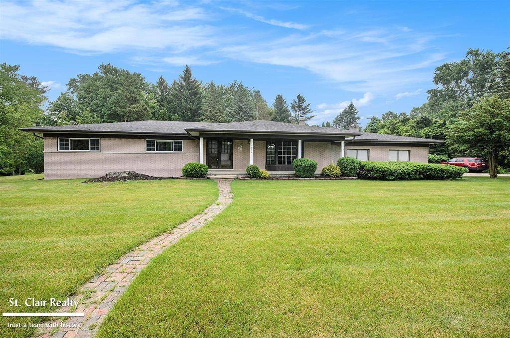 53910 Sophia Drive, Shelby Twp, MI 48316
