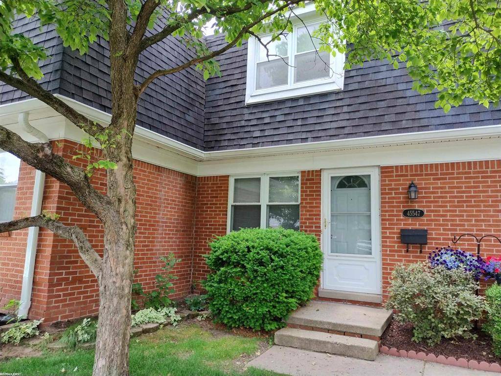 45547 Kensington St Street, Utica, MI 48317