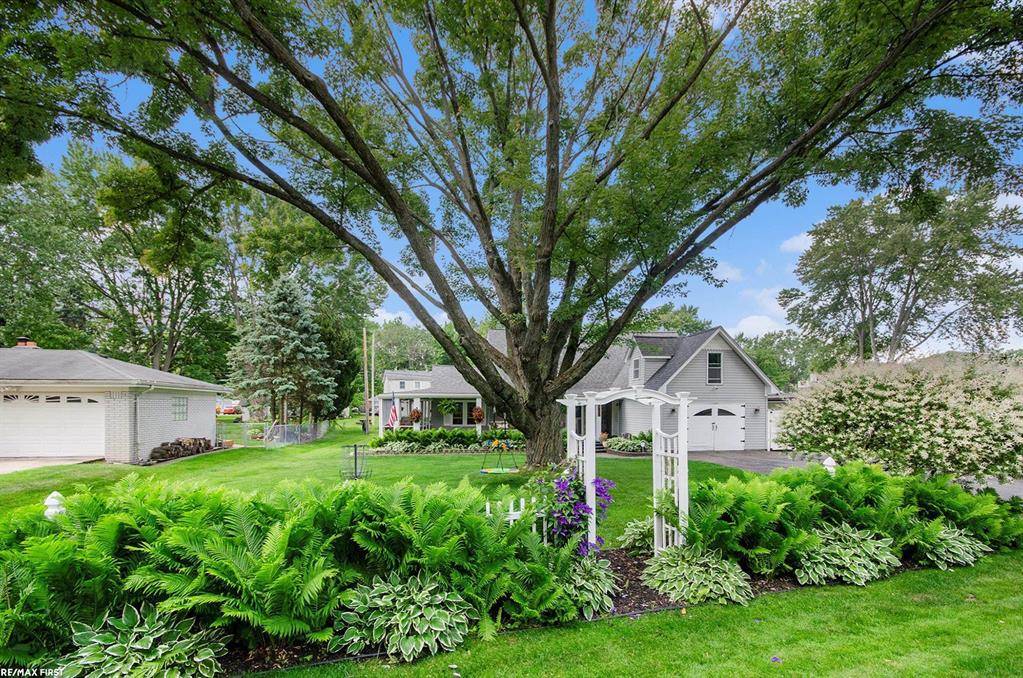 Harrison Twp, MI 48045,27620 Riviera Street