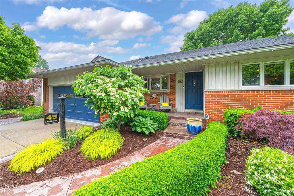 Village Of Grosse Pointe Shores, MI 48236,45 Crestwood Drive