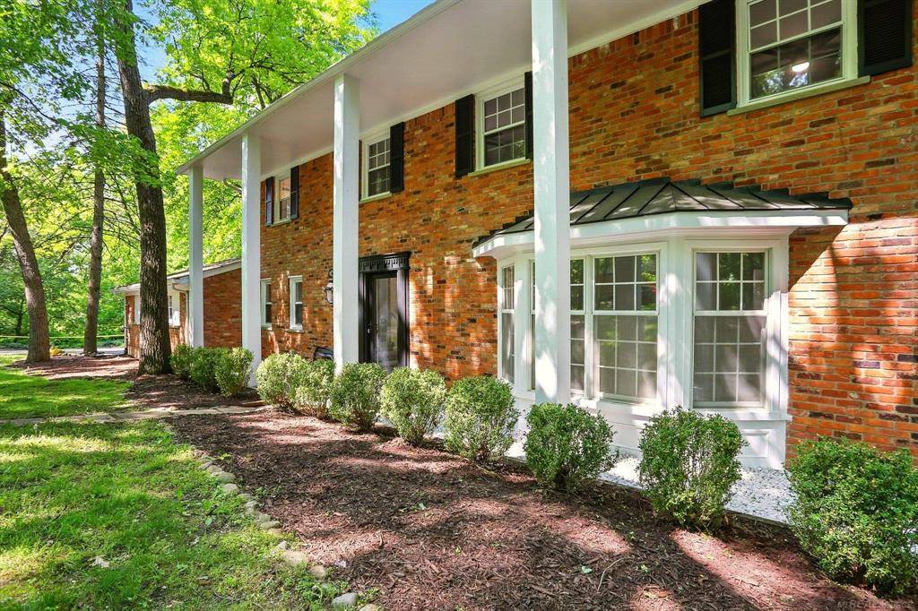 Rochester Hills, MI 48306,761 Apple Hill Lane