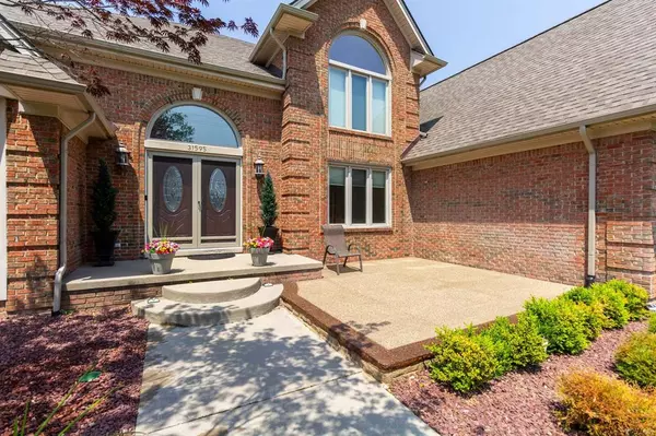 Harrison Twp, MI 48045,31595 N River Road