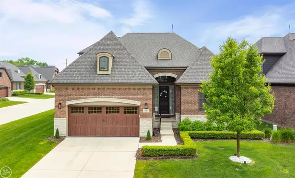 53081 Enclave Circle, Shelby Twp, MI 48315
