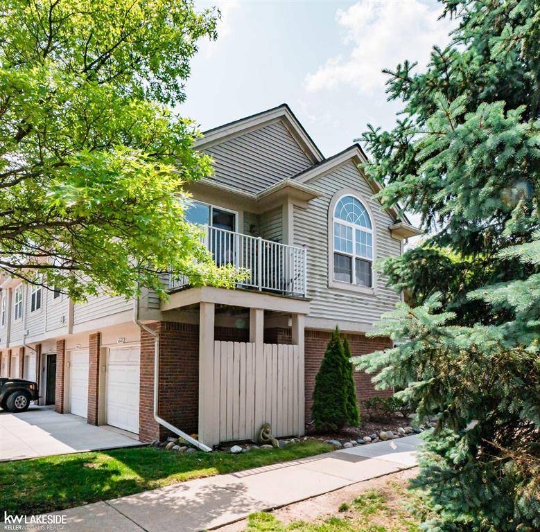 43433 Claremont Drive, Clinton Twp, MI 48038