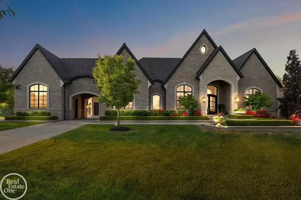 Washington Twp, MI 48095,5271 Seven Lakes Drive Unit #6