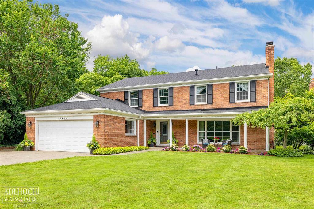 15345 Windmill Pointe Drive, Grosse Pointe Park, MI 48230