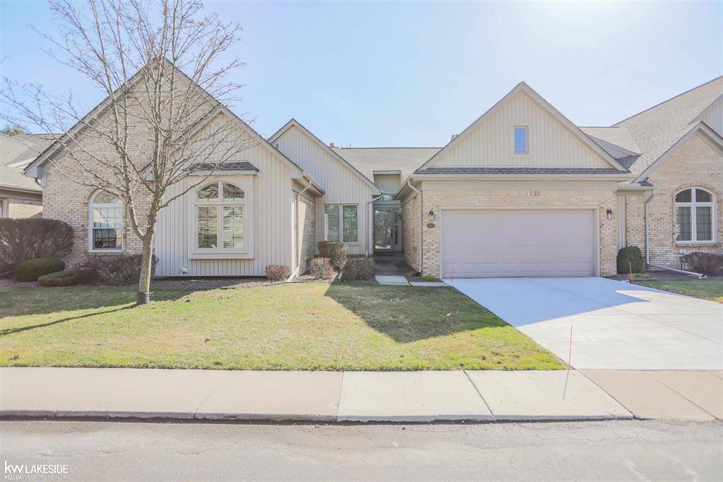 54826 Cambridge Drive, Shelby Twp, MI 48315
