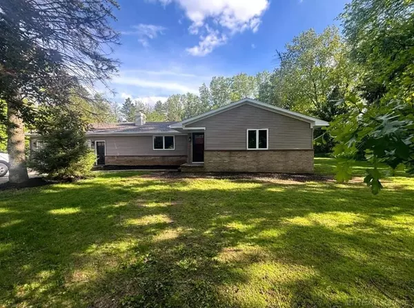 10301 County Farm Road, Jackson, MI 49269