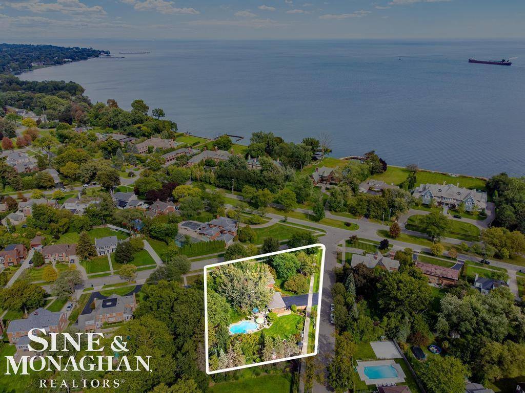 Grosse Pointe Park, MI 48230,615 Westchester Road