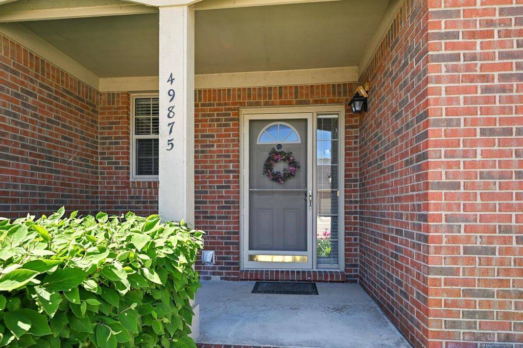 Macomb Twp, MI 48042,49875 Muskegon River Drive