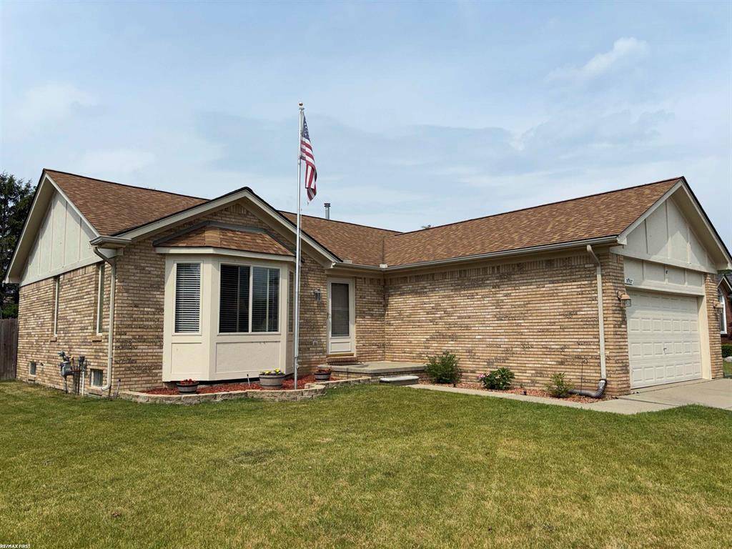 51767 Huntley Avenue, New Baltimore, MI 48047