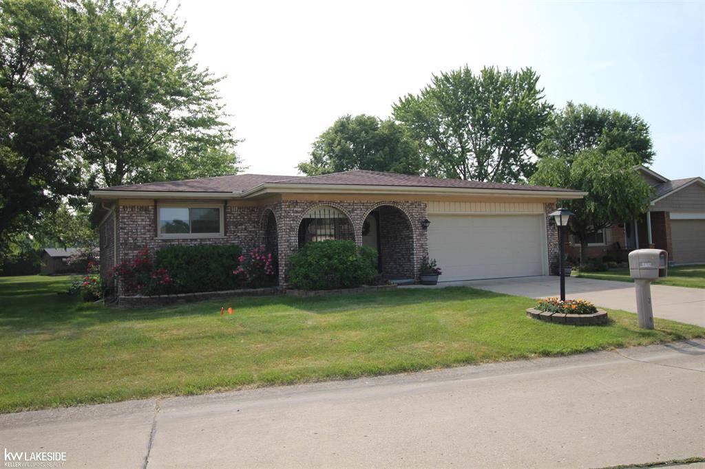 31736 William Drive, Chesterfield Twp, MI 48047