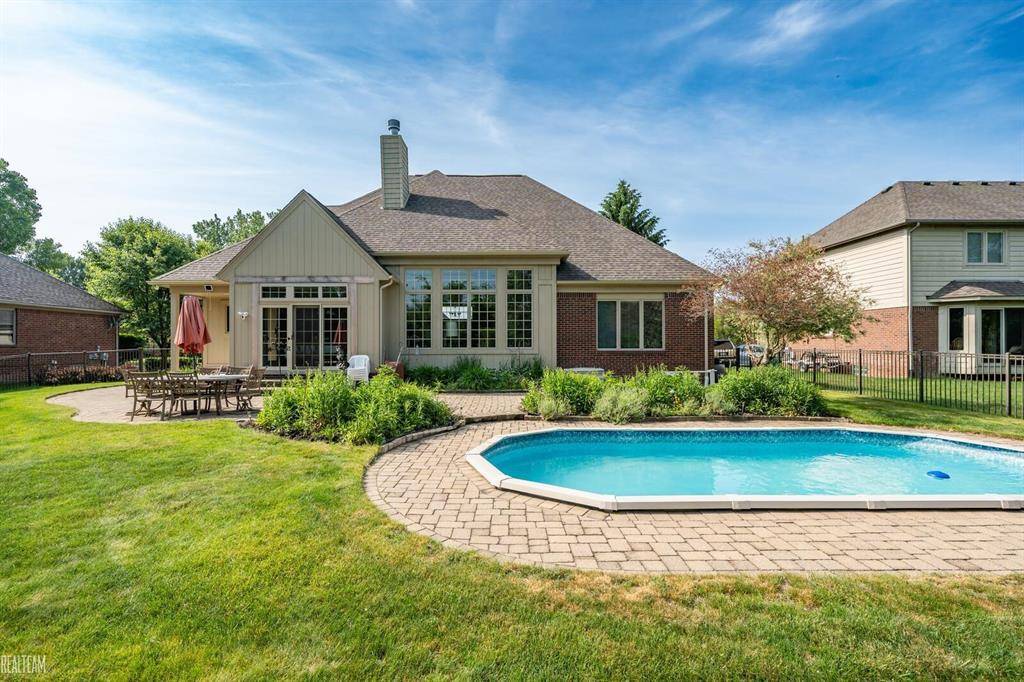 Washington Twp, MI 48094,14329 Barton Drive
