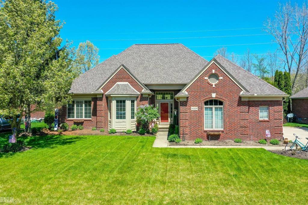 14329 Barton Drive, Washington Twp, MI 48094