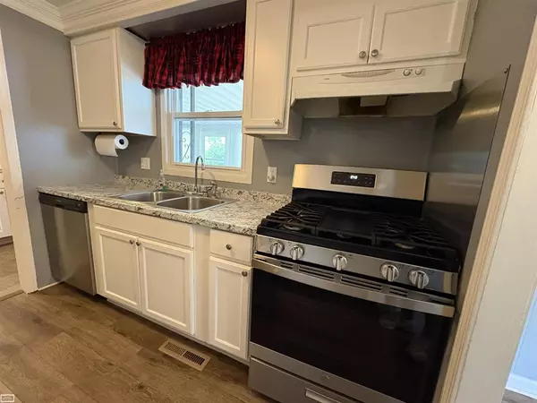 Rochester Hills, MI 48309,432 Flamingo Street