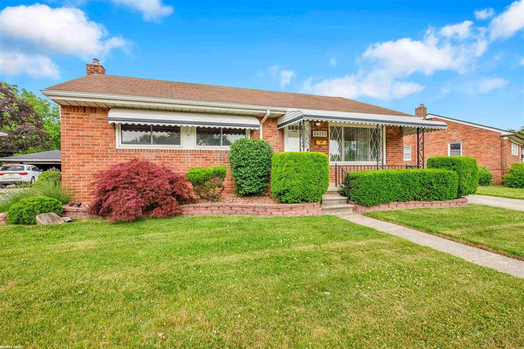 24771 Dwight Avenue, Eastpointe, MI 48021