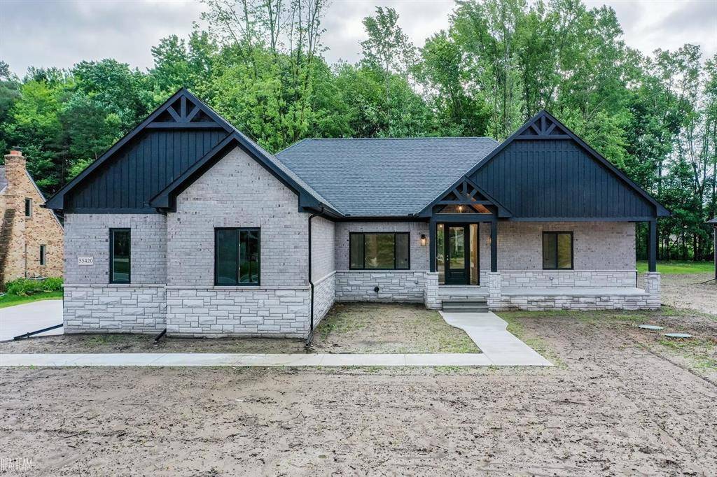 55420 Jewell Road, Shelby Twp, MI 48315