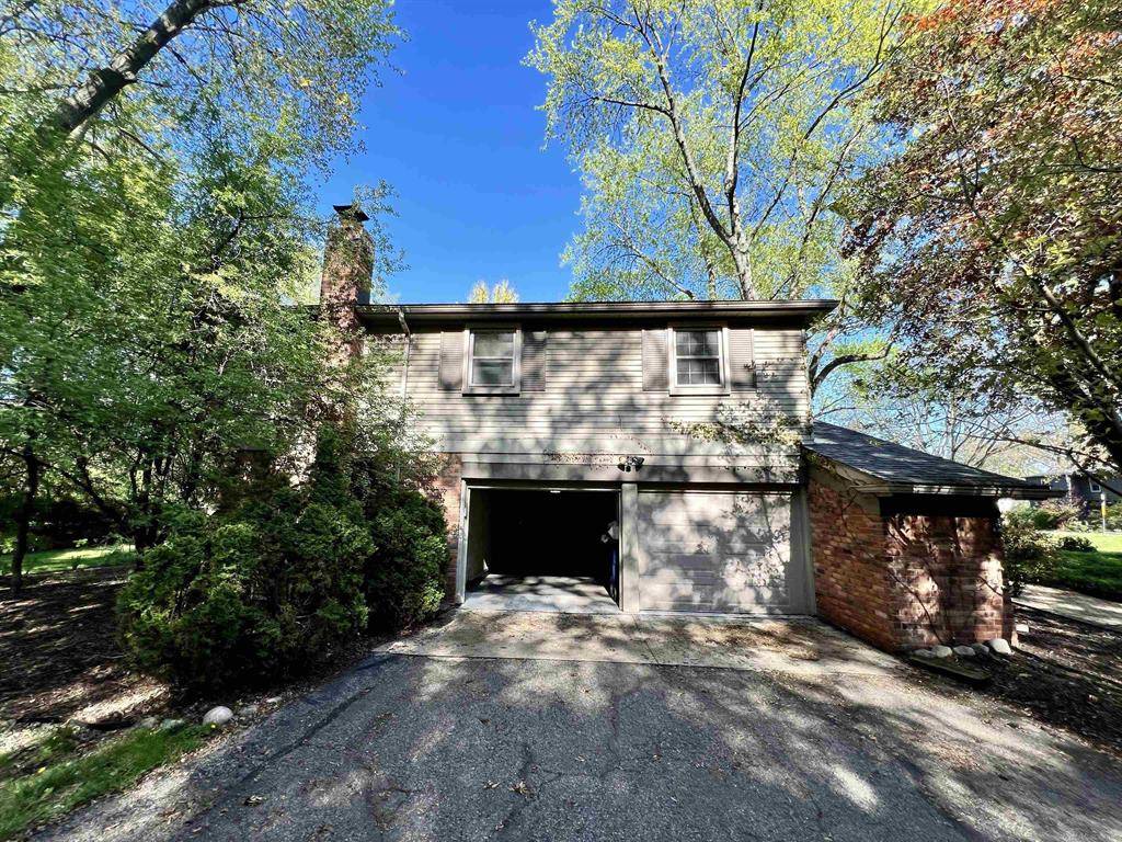 Bloomfield Hills, MI 48301,3688 Darcy Drive