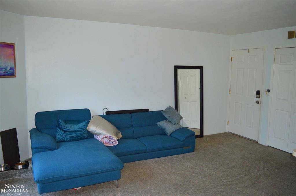 Harrison Twp, MI 48045,25370 Quarter Deck St Street