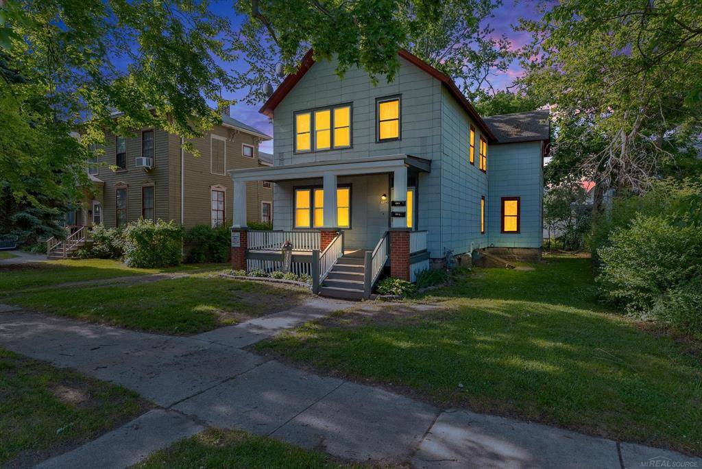 734 Court Street, Port Huron, MI 48060