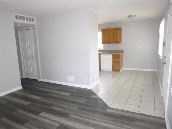 Roseville, MI 48066,27830 Tighe Street