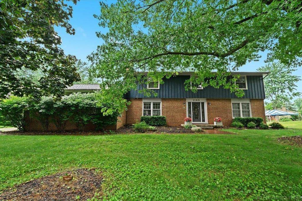 Hartland Twp, MI 48114,1163 Long Lake Drive