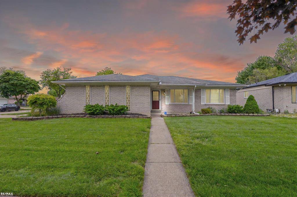 37601 Dartmouth Drive, Sterling Heights, MI 48310