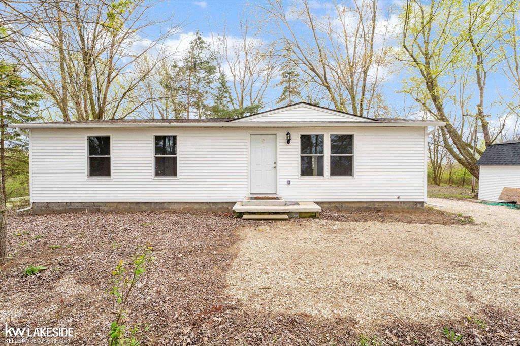 11897 Masters Road, Riley Twp, MI 48041