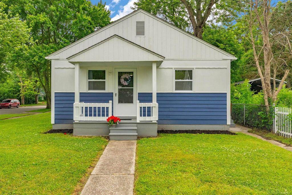 1404 Pine Street, Port Huron, MI 48060
