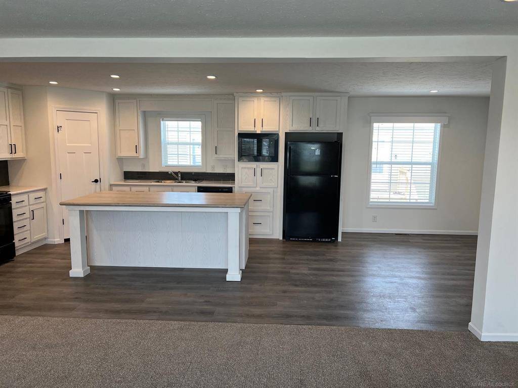 Port Huron Twp, MI 48060,264 Westbrook Court