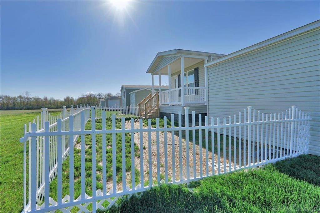 Port Huron Twp, MI 48060,260 Meadow Lane