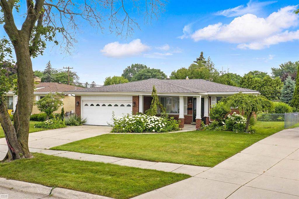 4947 Alger Street, Warren, MI 48092