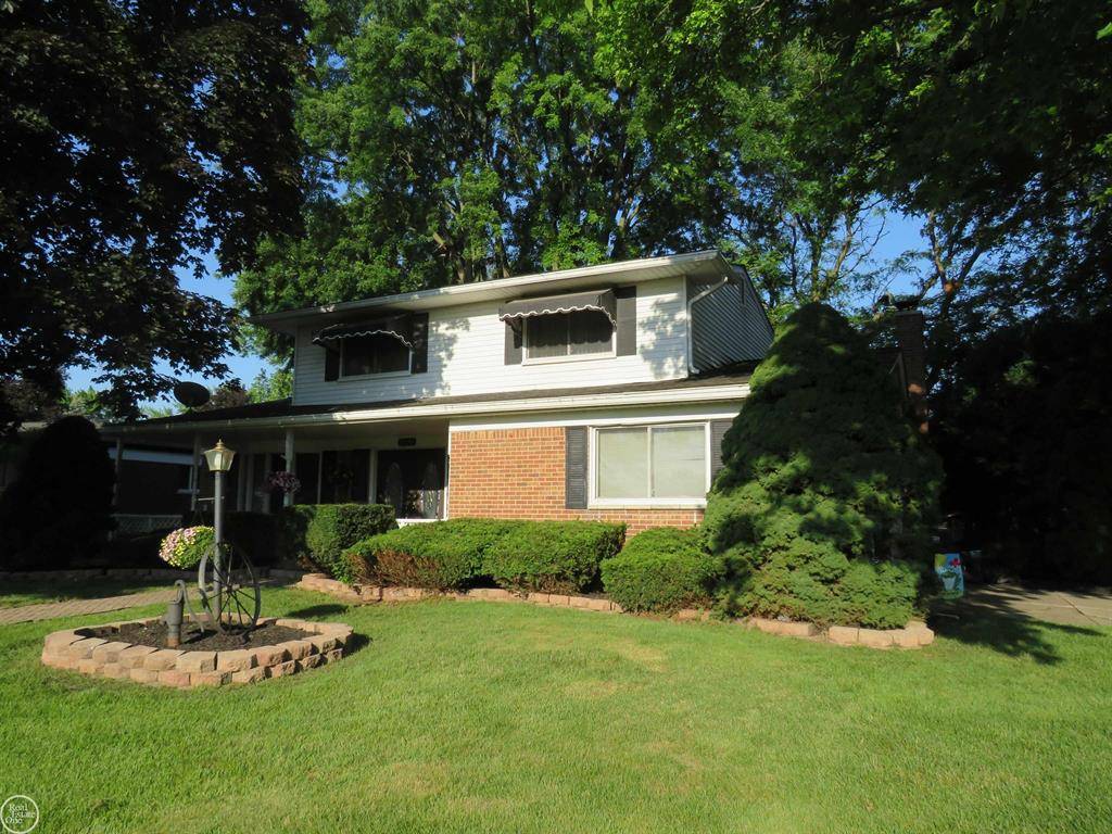 35541 Grayfield Drive, Sterling Heights, MI 48312